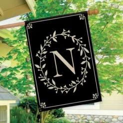 Briarwood Lane Classic Monogram Letter N House Flag Double-Sided 28" X 40" -Briarwood Lane Verkoop GUEST f84e7bfb 9fc6 4dee a6b4 feeb9c81eaad